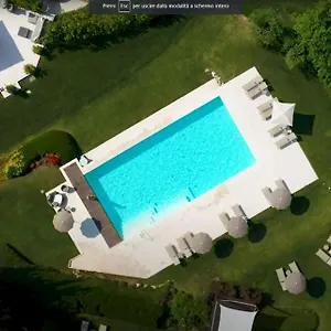 relais-rossar-costermano.hotelinveneto.com/